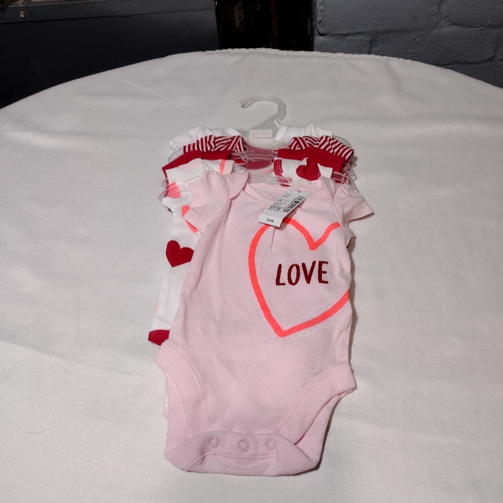 Bundles Baby Place Cotton Newborn 5 Pack Multicolored Onesie Bodysuits